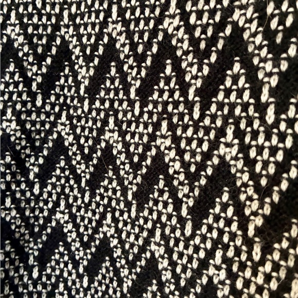 Ellen Tracy Chevron Turtleneck Sweater - Picture 2 of 4